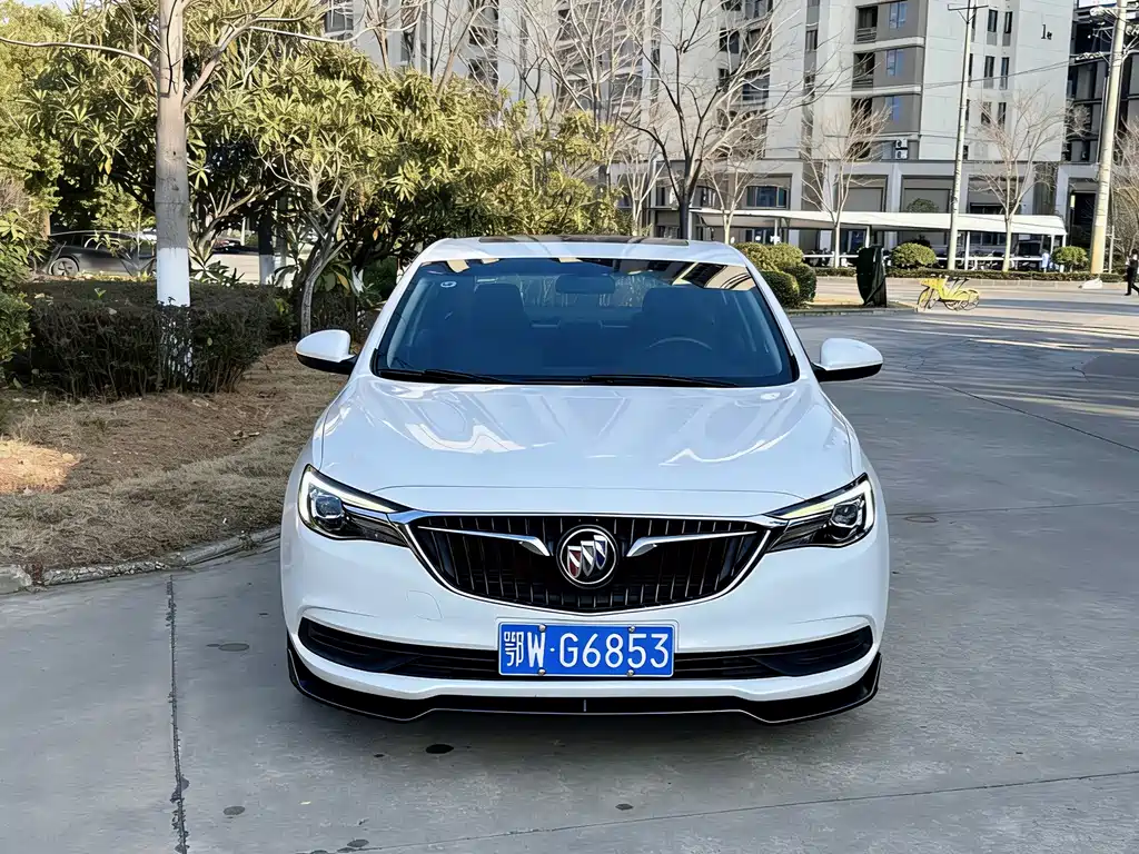 Buick Excelle 2023 — фото 2