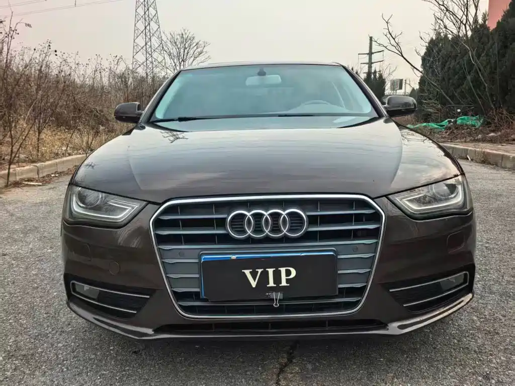 Audi A4L 2015 — фото 2
