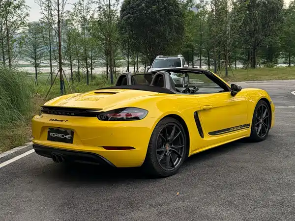 Porsche 718 2021