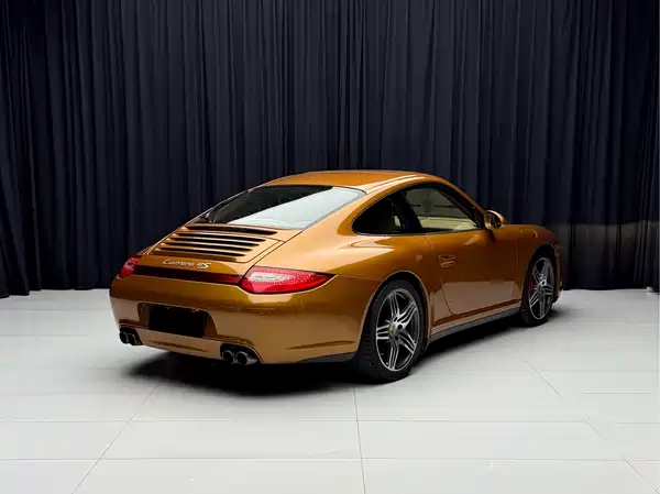 Porsche 911 2010
