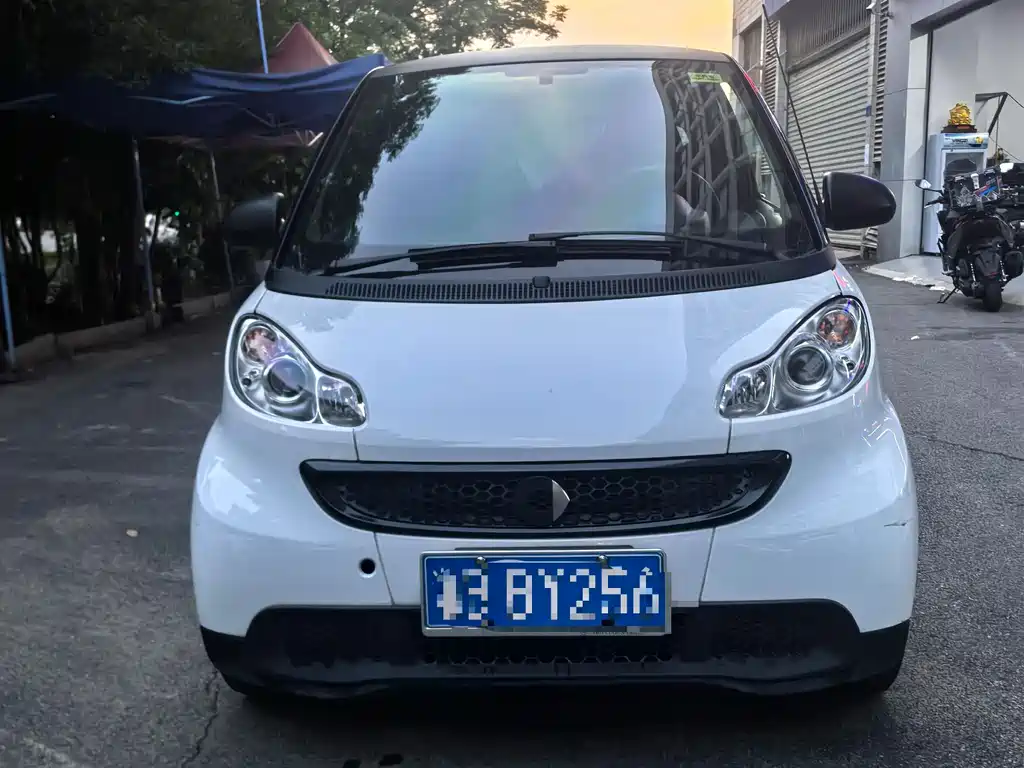 smart Fortwo 2014 — фото 2
