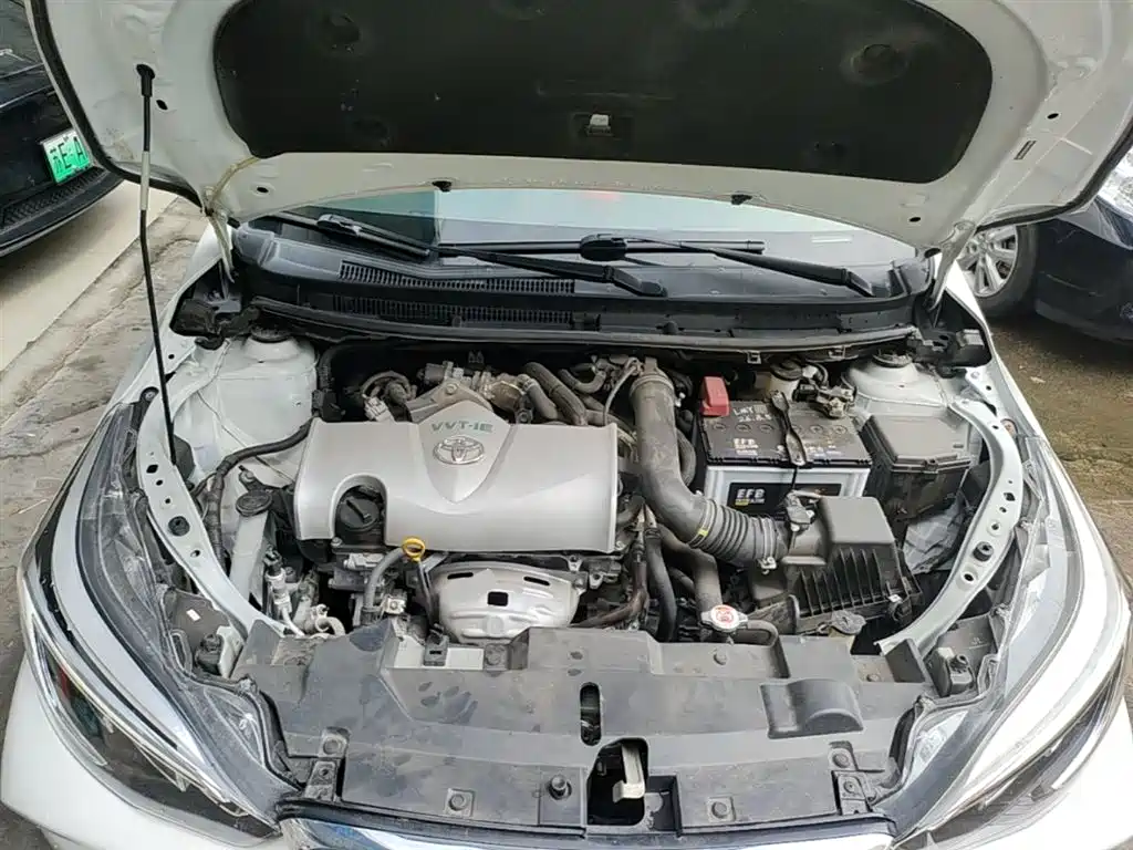 Toyota Yaris L 2020 — фото 20