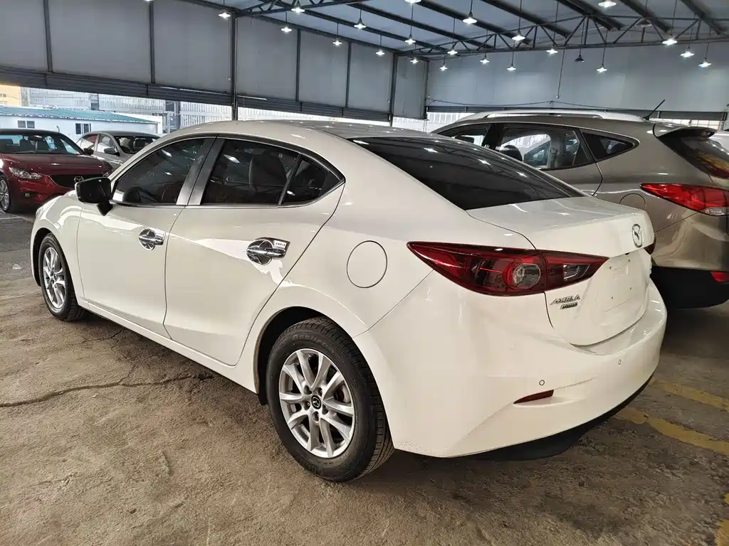 Mazda 3 Angkesela 2018 — фото 10