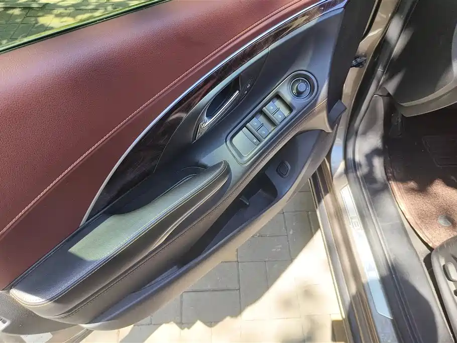 Buick LaCrosse 2014 — фото 7