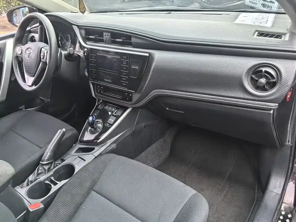 Toyota Levin 2018 — фото 13