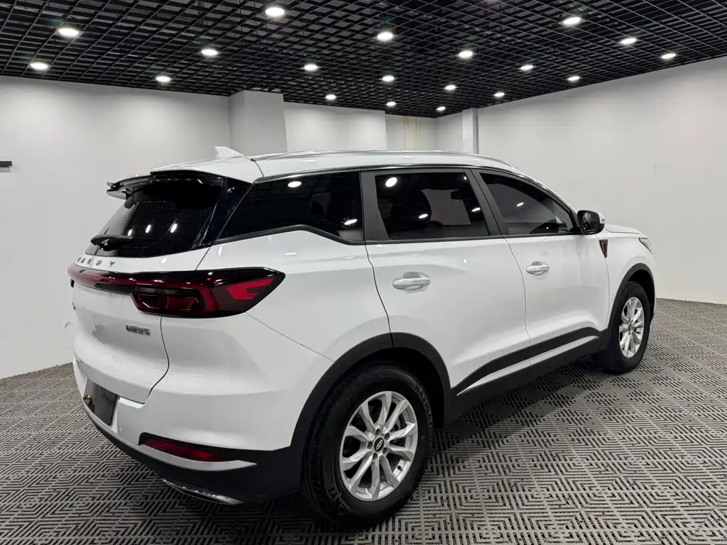 Chery Tiggo 7 PLUS 2022 — фото 7