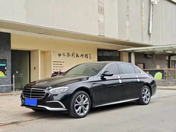 Mercedes-Benz E-Class 2021