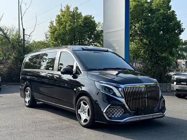 Mercedes-Benz Vito 2024