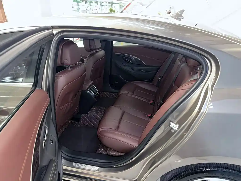 Buick LaCrosse 2014 — фото 11