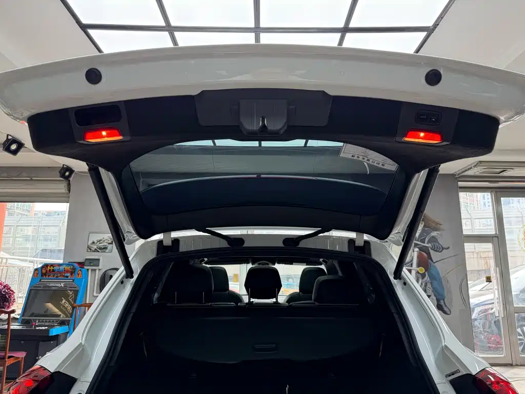 Porsche Cayenne 2015 — фото 15
