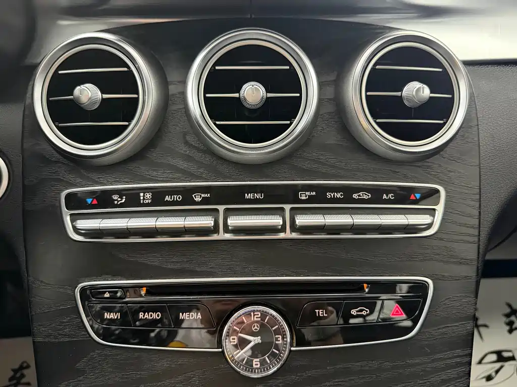 Mercedes-Benz C-Class 2018 — фото 21