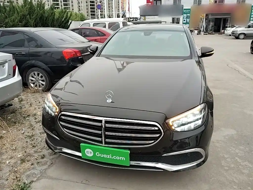 Mercedes-Benz E-Class 2023 — фото 3