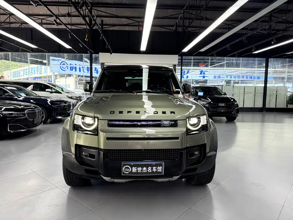 Land Rover Defender 2022 — фото 2