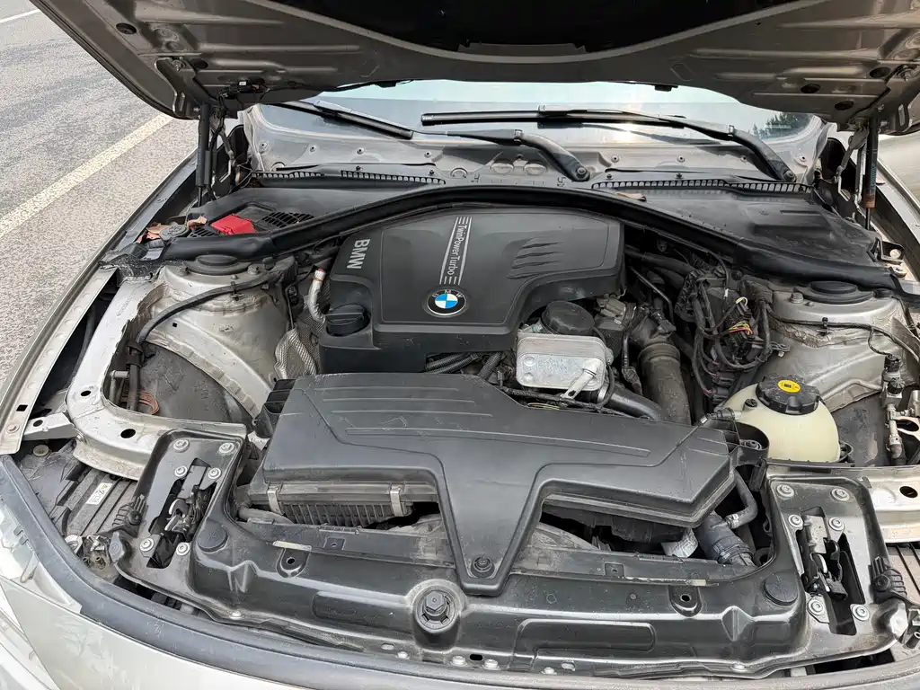 BMW 3 Series 2013 — фото 15