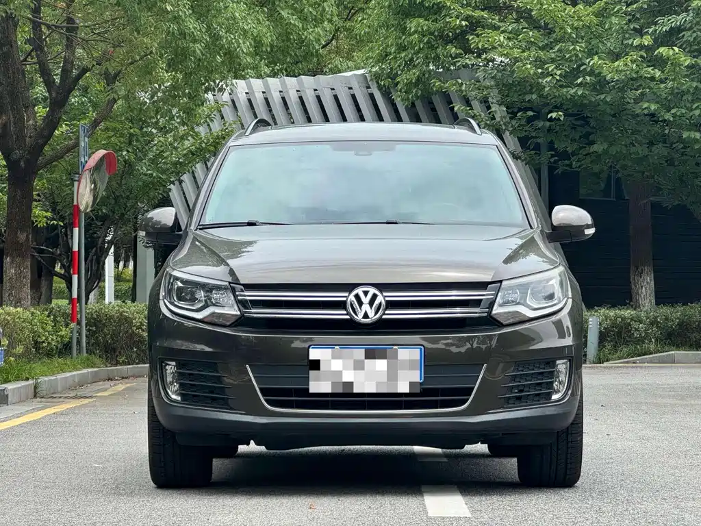 Volkswagen Tiguan 2017 — фото 2