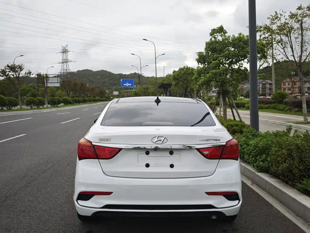 Hyundai Mistra 2020 — фото 5