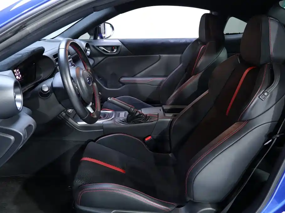 Subaru BRZ 2022 — фото 16