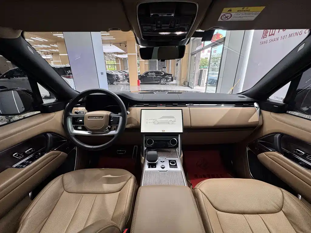 Land Rover Range Rover 2023 — фото 18