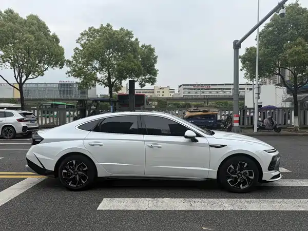 Hyundai Sonata 2024