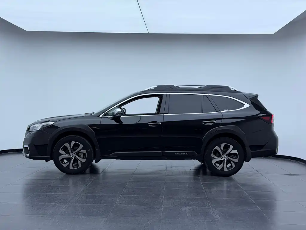 Subaru Outback 2021 — фото 9