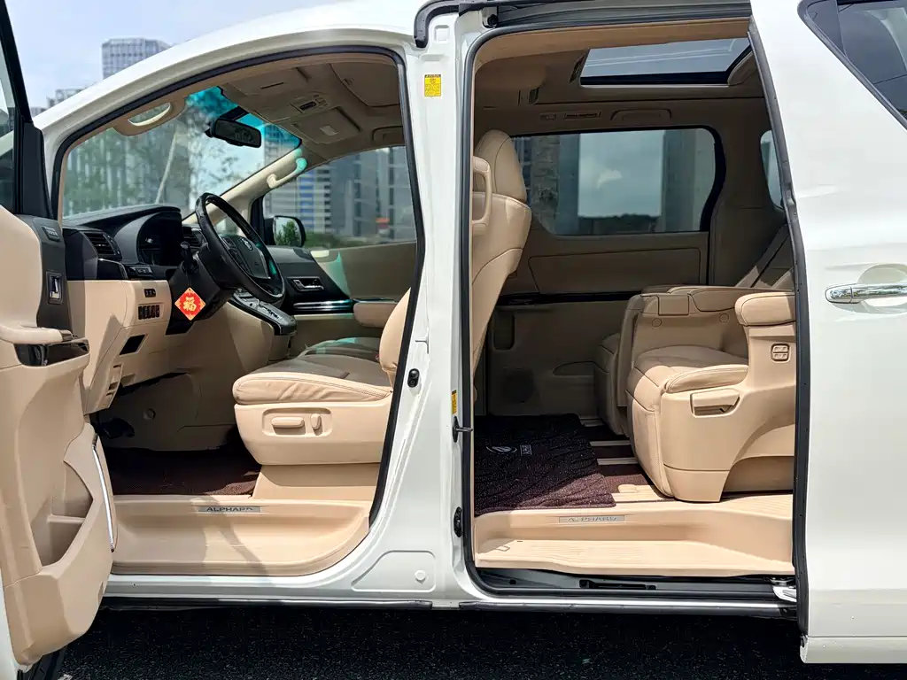 Toyota Alphard 2015 — фото 6