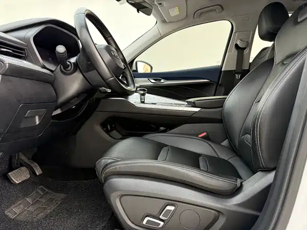 Geely Xingrui 2021