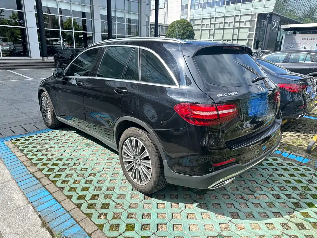 Mercedes-Benz GLC 2017 — фото 4