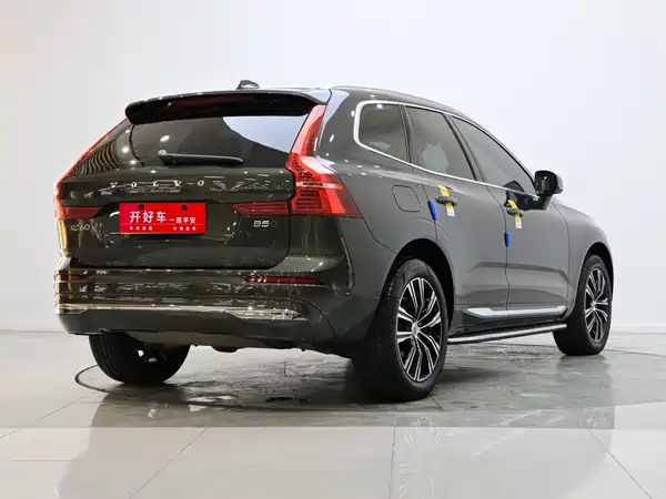 Volvo XC60 2022