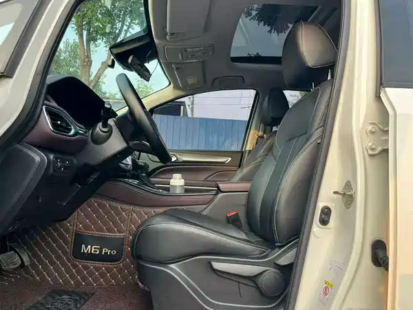 GAC Trumpchi M6 2022