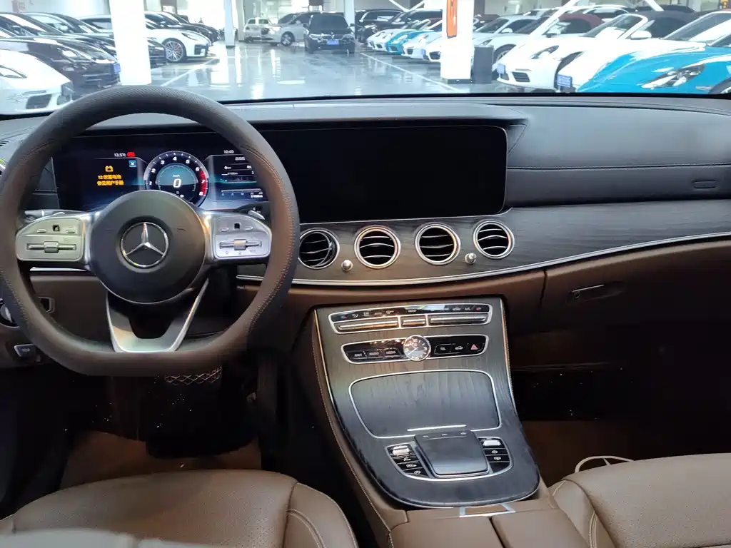 Mercedes-Benz E-Class 2020