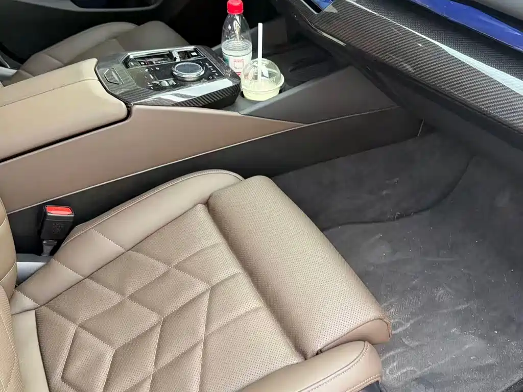 BMW 5 Series 2025