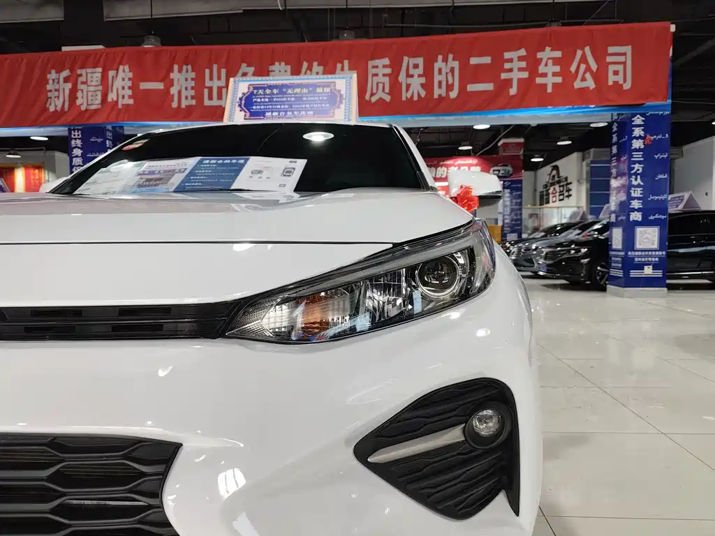 Toyota Wildlander 2023 — фото 15