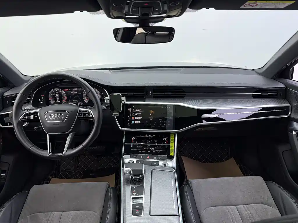 Audi A6L 2022 — фото 13