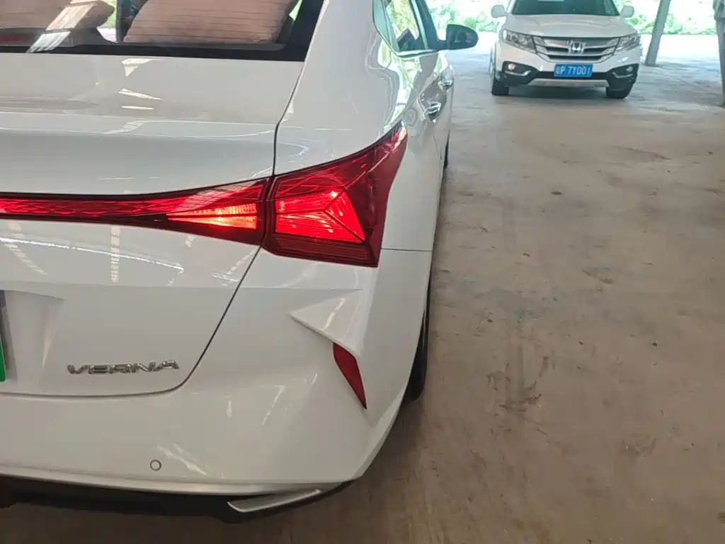 Hyundai Verna 2020 — фото 8