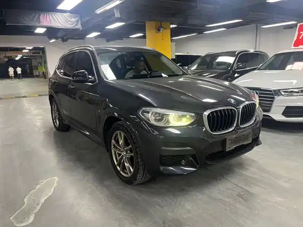 BMW X3 2021