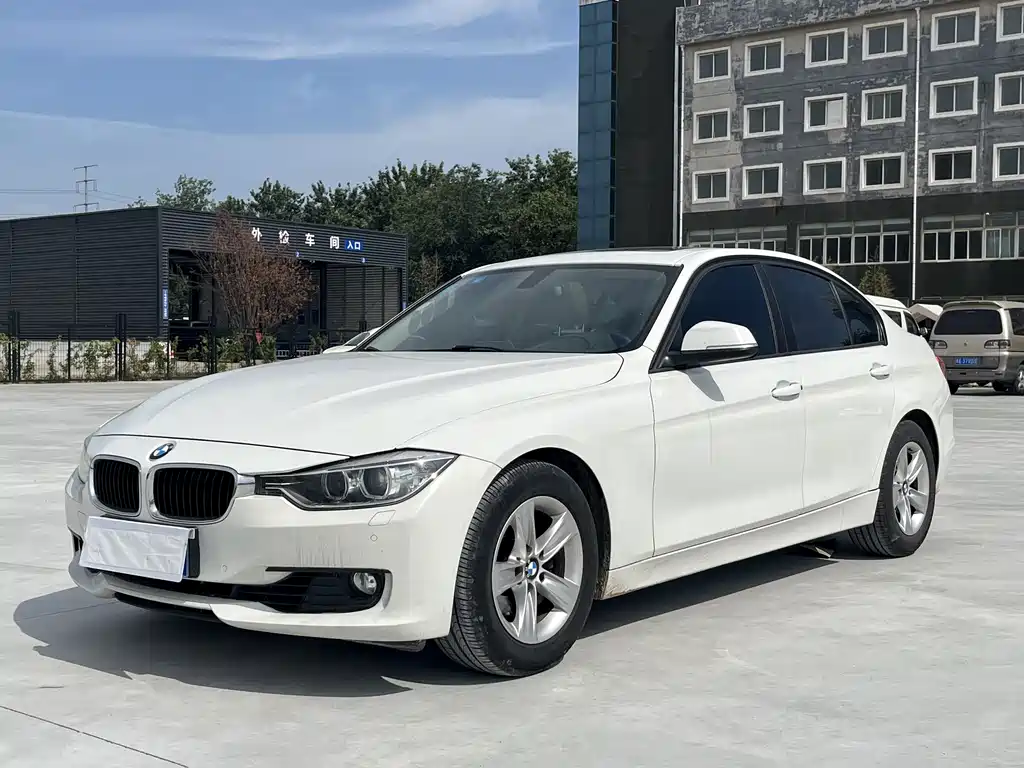 BMW 3 Series 2015