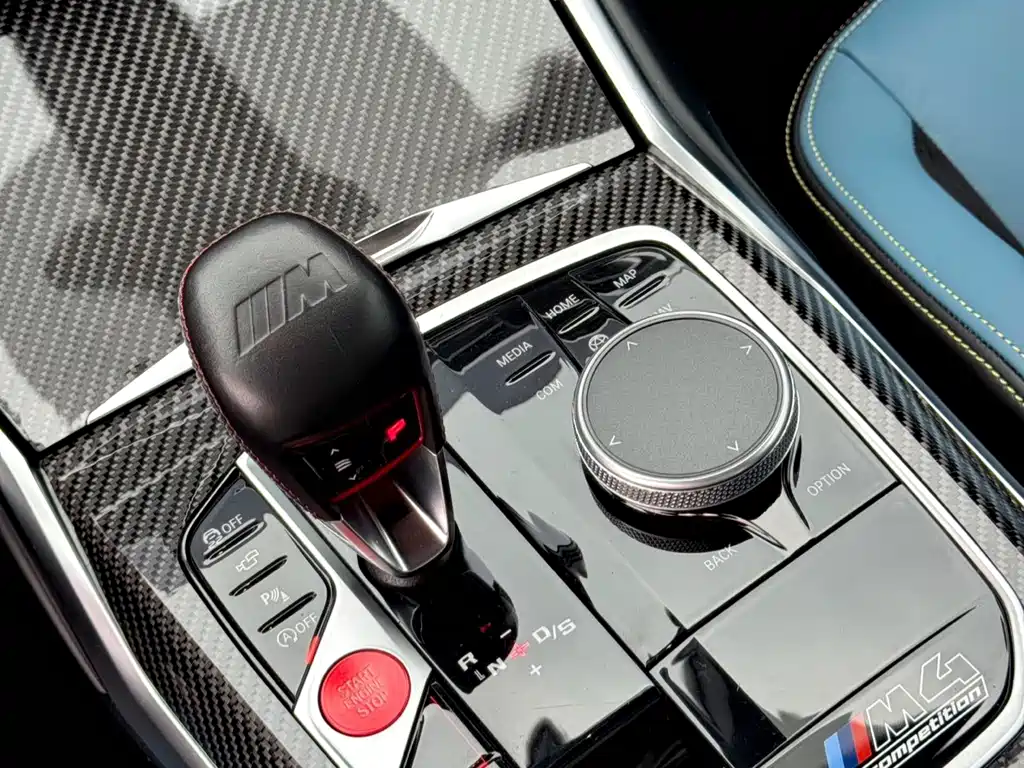 BMW M4 2022 — фото 16