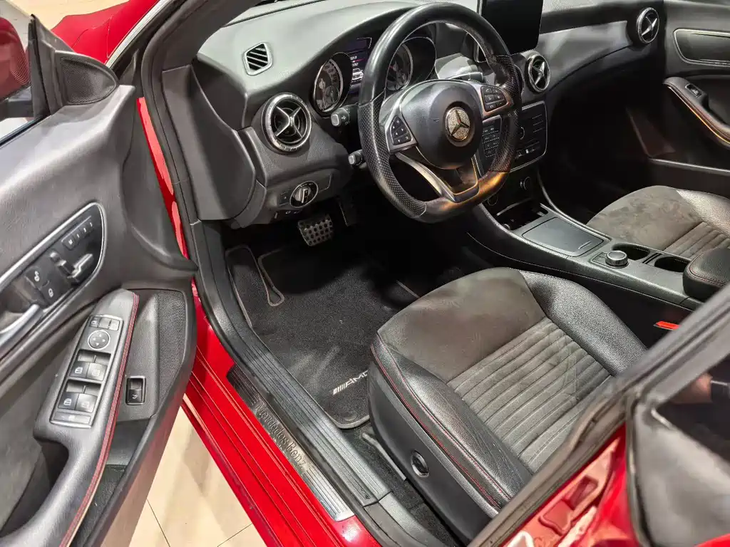 Mercedes-Benz CLA 2015 — фото 8