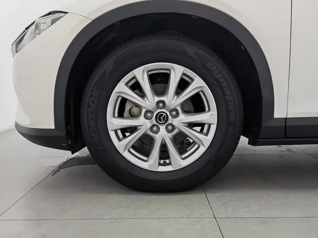 Mazda CX-4 2019 — фото 17