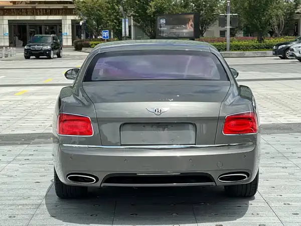 Bentley Flying Spur 2016