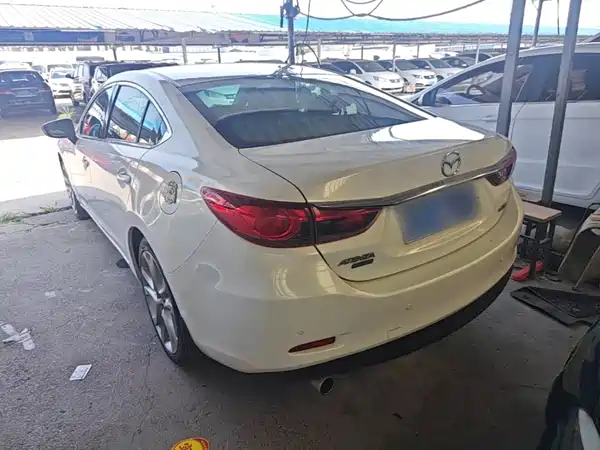 Mazda Atenza 2014