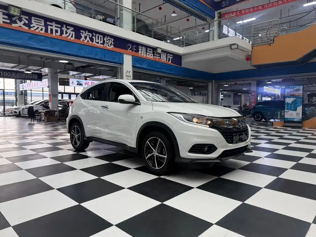 Honda Vezel 2022 — фото 3