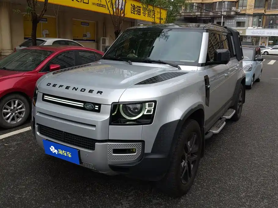 Land Rover Defender 2023 — фото 1