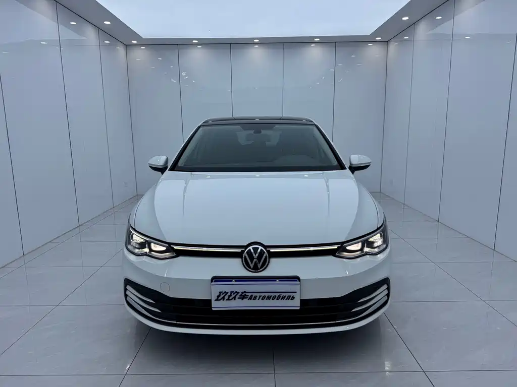 Volkswagen Golf 2022