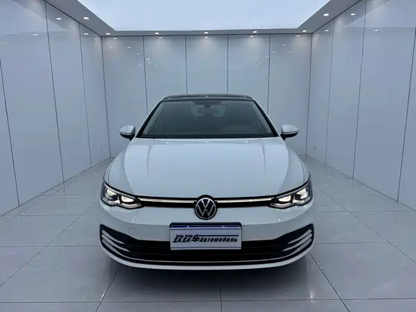 Volkswagen Golf 2022