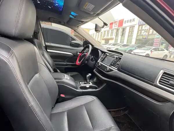 Toyota Highlander 2015