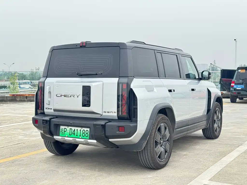 Chery Fengyun X3 PLUS 2026 — фото 8