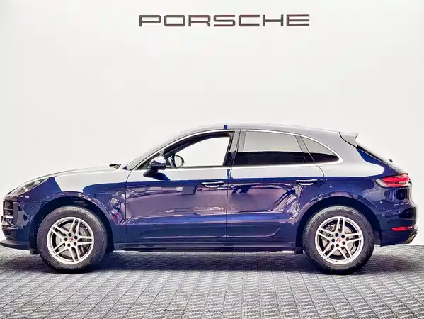 Porsche Macan 2021