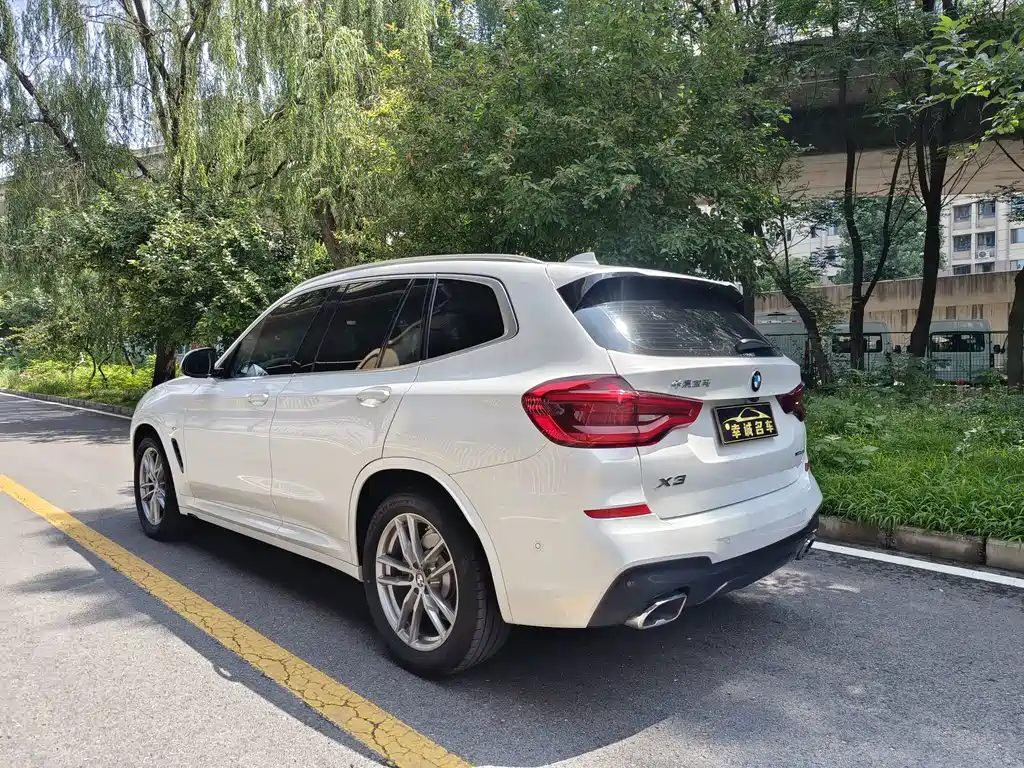 BMW X3 2021 — фото 4