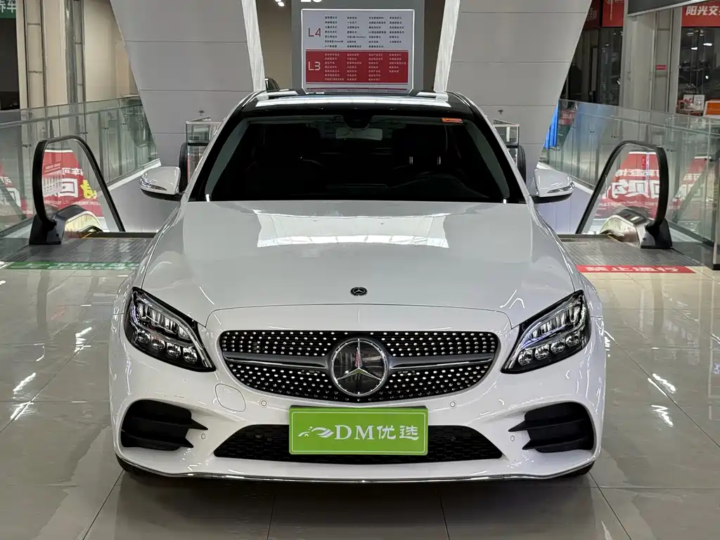 Mercedes-Benz C-Class 2019 — фото 2